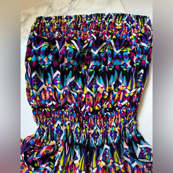 TOXIk Multicolor Strapless Short jumper with front and rear pockets . Size 2X - Picture 11 of 12